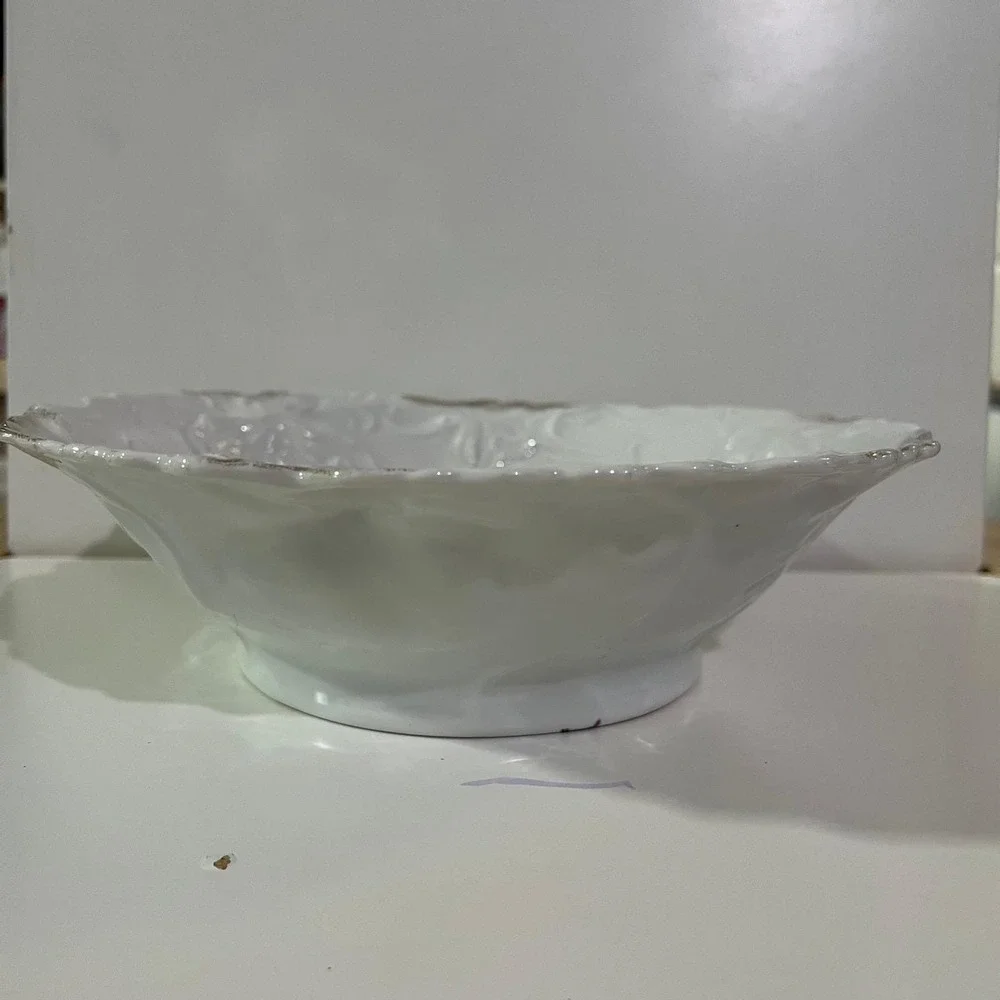 Vintage White Porcelain serving‎ bowl pink Rose floral Embossing Gold brush Trim
